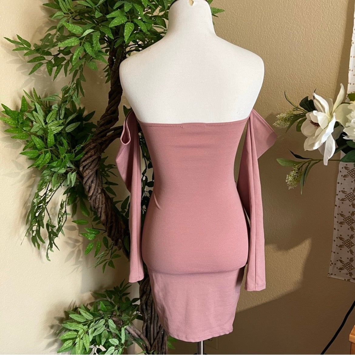 Mauve Off-Shoulder Midi Dress