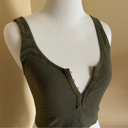 Green Tank Crop Top