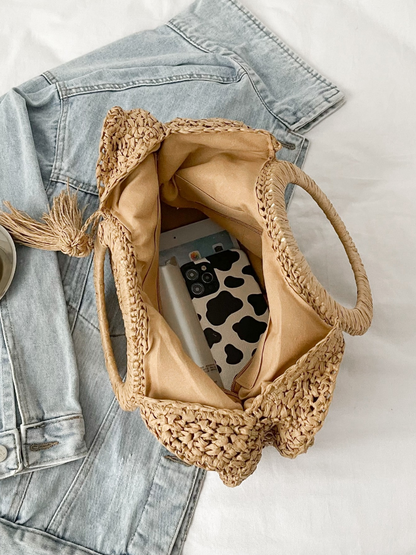 Round Straw Tote with Tassels